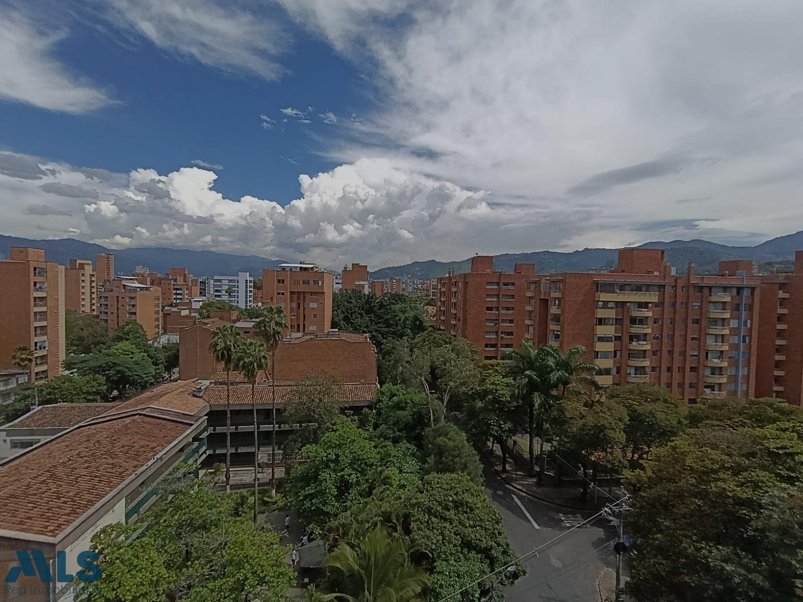 Vive o invierte en una de las zonas más exclusivas y valorizadas de Medellín medellin - laureles