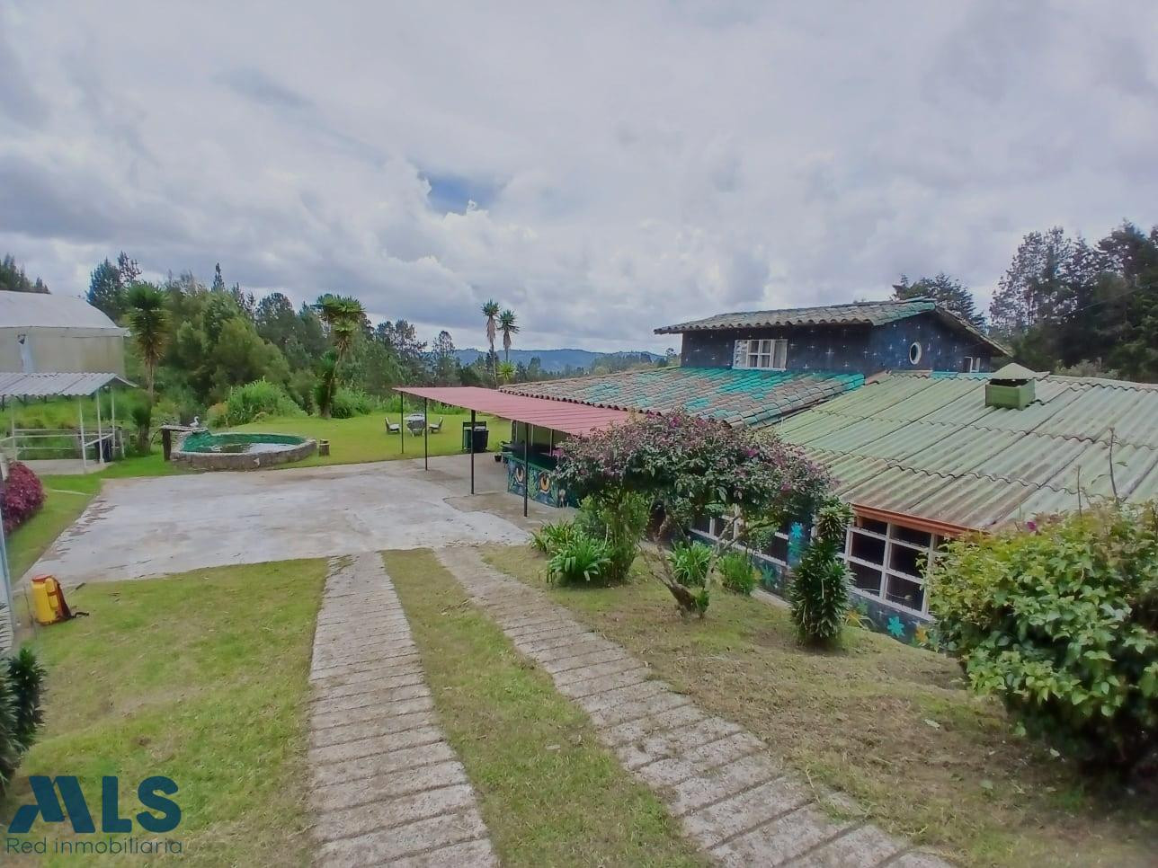 FINCA LOTE EN GUARNE guarne - v piedras blancas