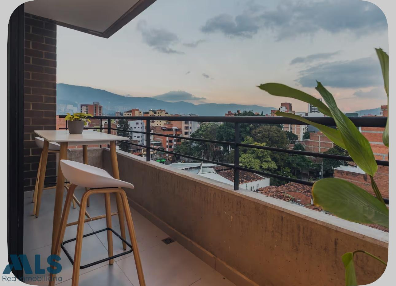 Apto casi nuevo se vende amoblado medellin - estadio