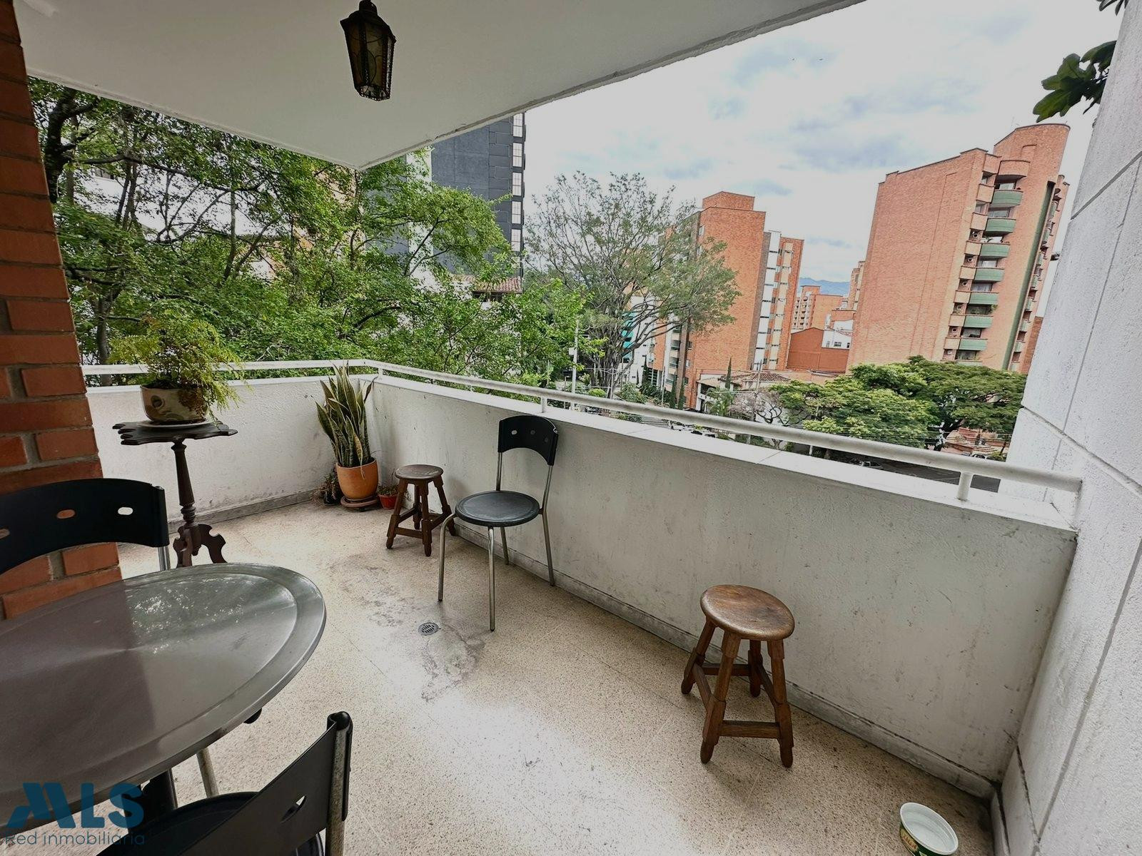 Apartamento para venta en laureles medellin - laureles
