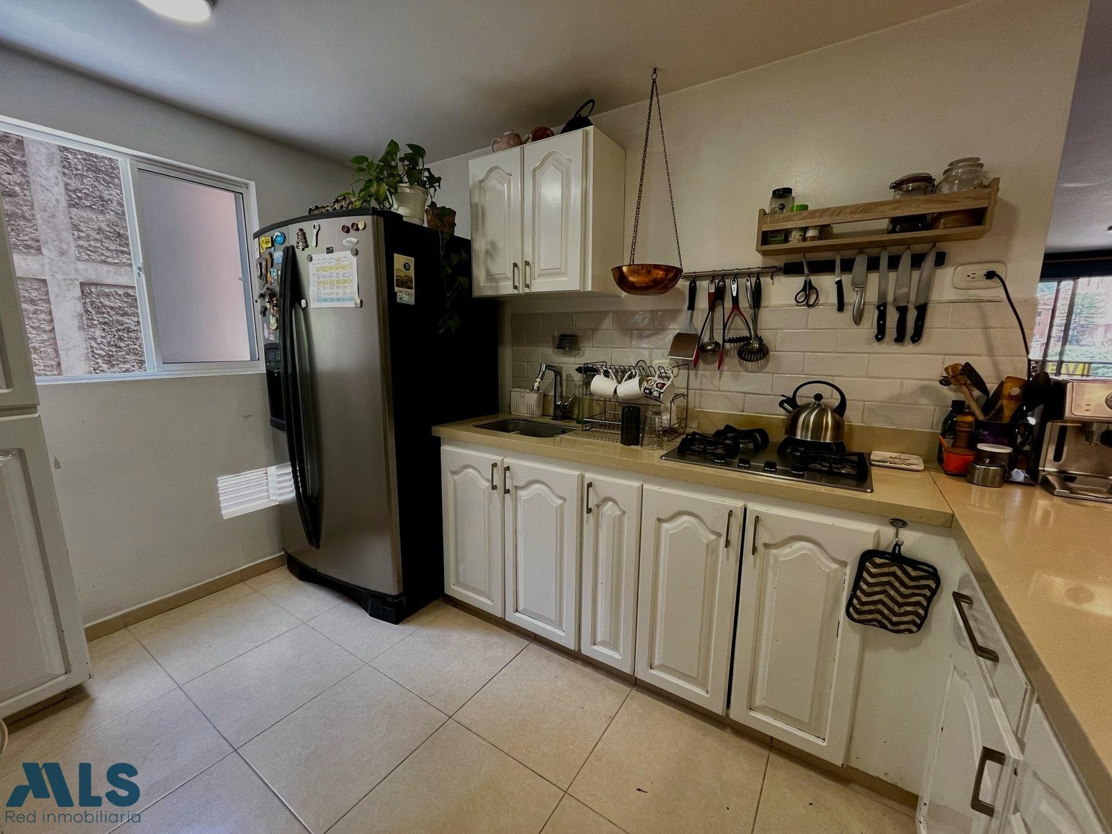 Vendo apartamento en Envigado, sector plano envigado - zuniga