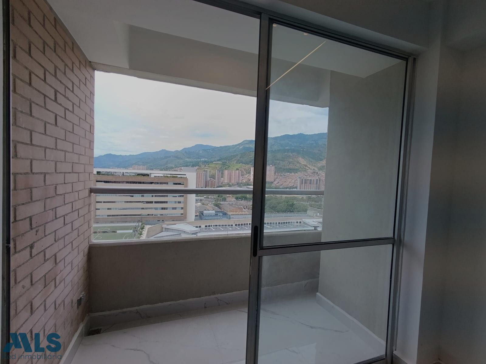 Comodo apartamento al lado del centro comercial fabricato bello - rincon de santos