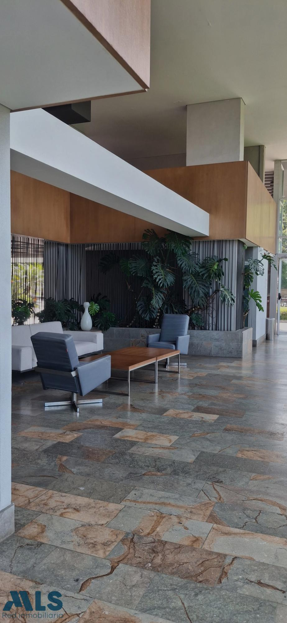 APARTAMENTO EN VENTA EN ENVIGADO LOMA DE BENEDICTINOS envigado - loma de benedictinos