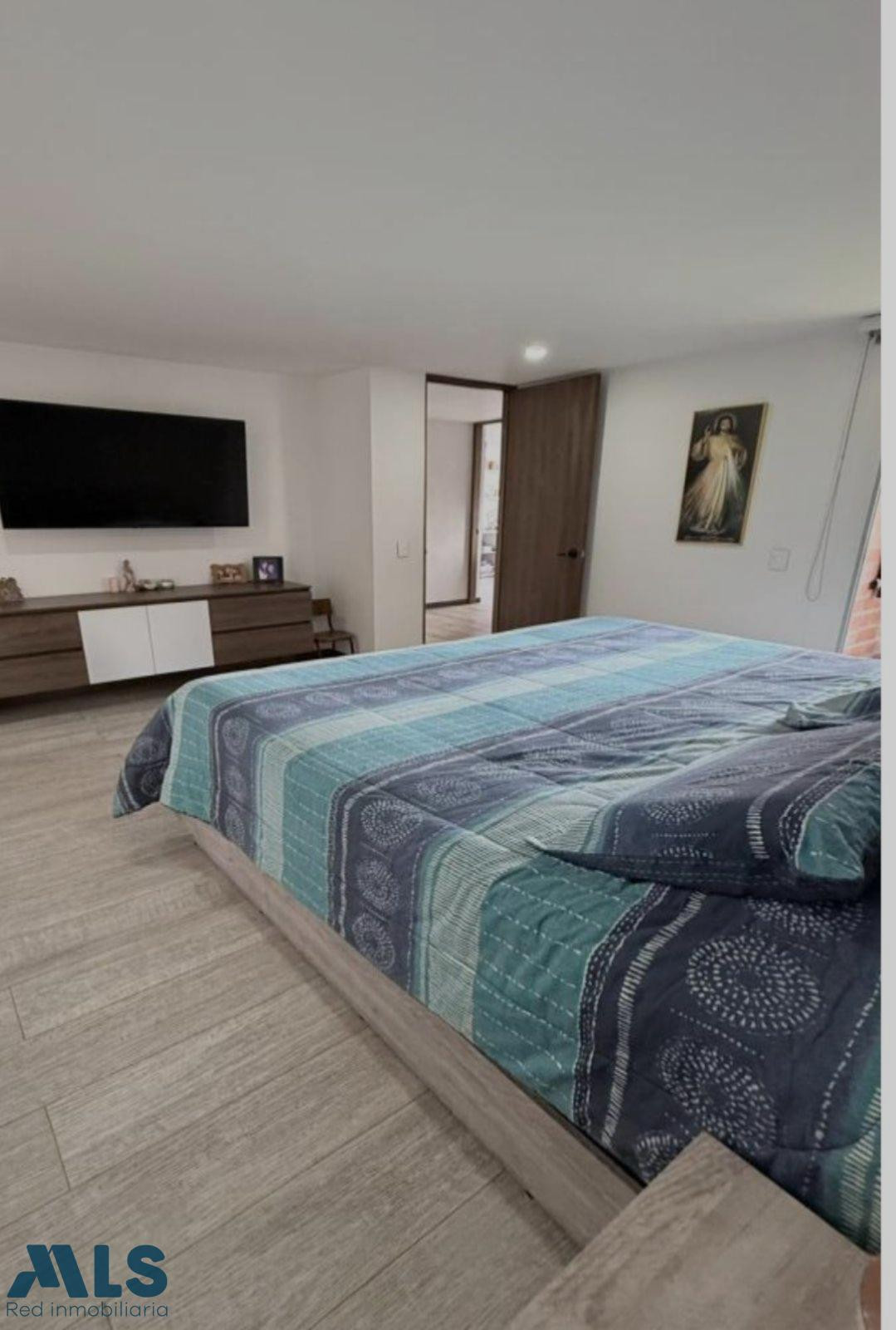 Hermoso apartamento para la venta ene envigado envigado - loma de las brujas