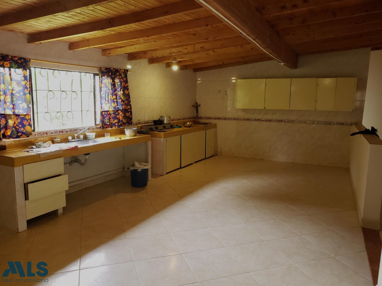 Venta de lote con casa en Santa Rosa de Osos santa-rosa-de-osos - v el caney