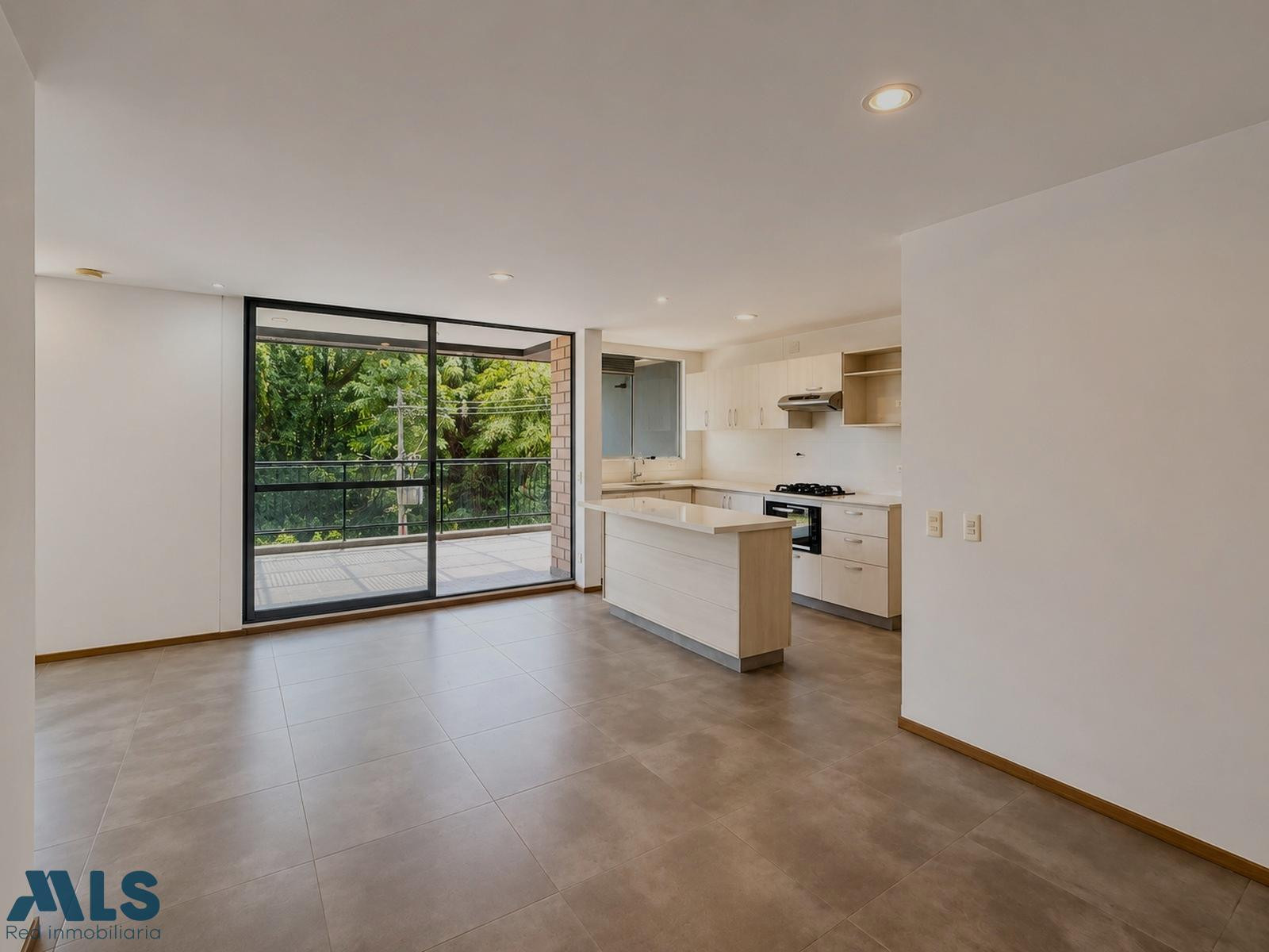 VENTA APARTAMENTO EN ENVIGADO LOMA DEL ESMERALDAL envigado - el esmeraldal