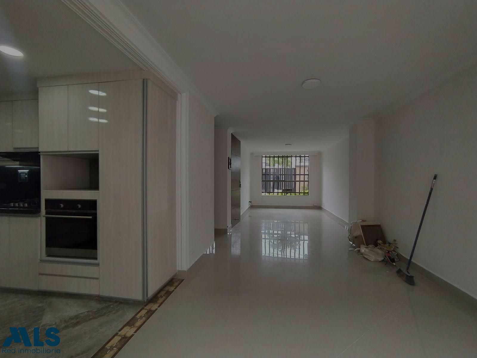 LA ESTRELLA l Venta de casa en sector tranquilo la-estrella - toledo