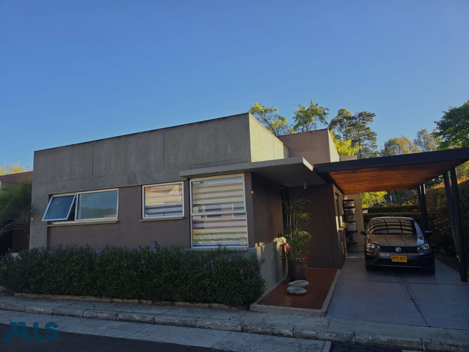 Casa de campo en El Retiro | Parcelación, jardín, lujo y tranquilidad en 216 m² el-retiro - corredor la fe el retiro