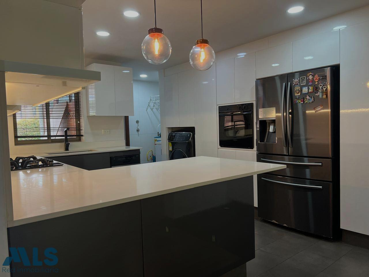 Hermosa casa para le venta, sector la Sebastiana envigado - la sebastiana