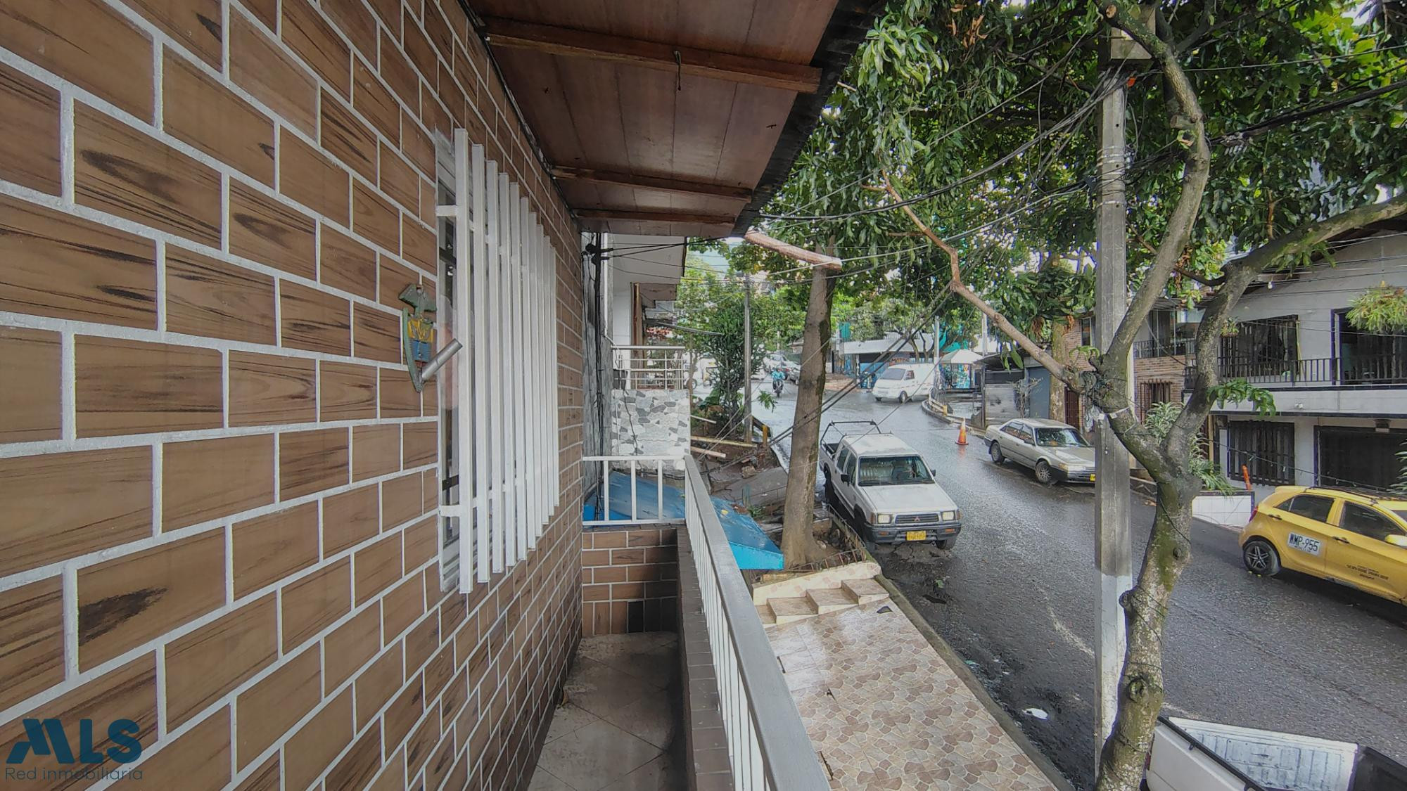 CASA INDEPENDIENTE EN VENTA EN ARANJUEZ SECTOR MIRANDA medellin - miranda