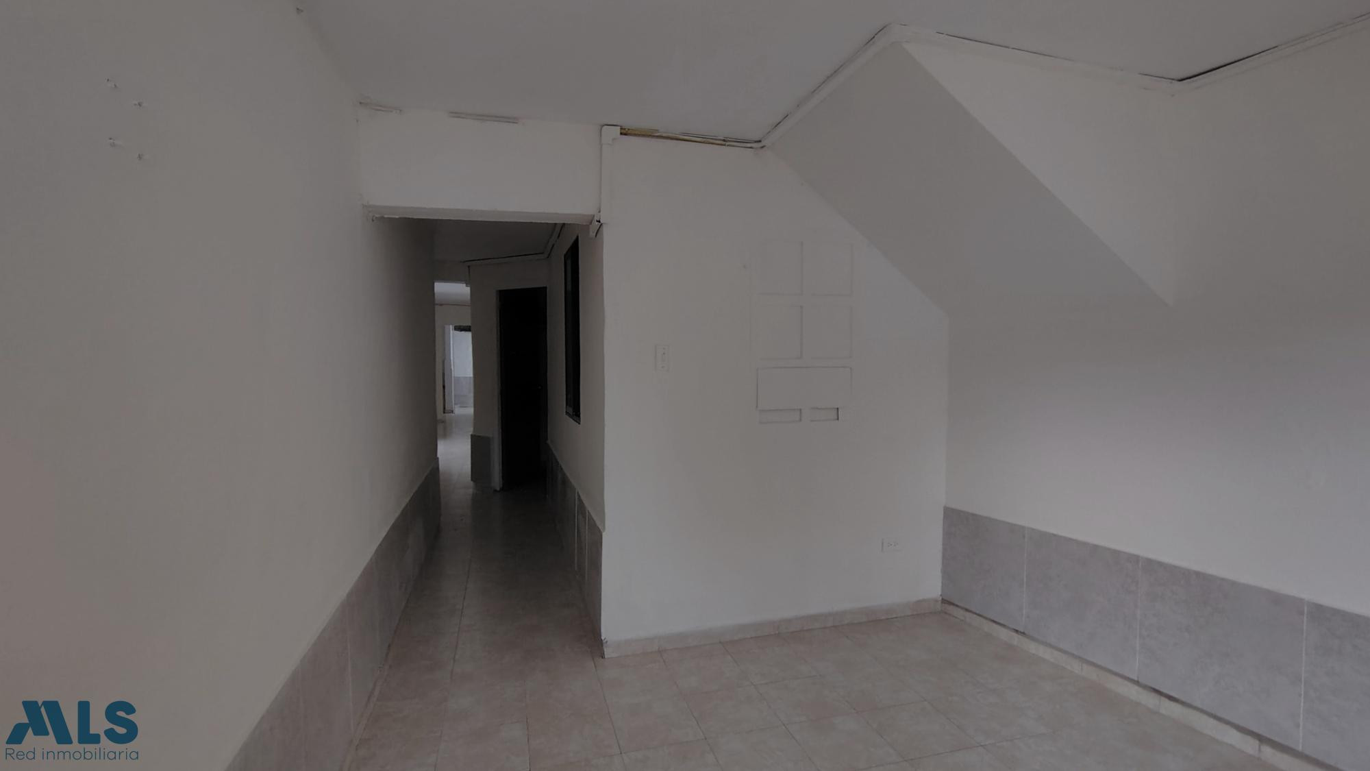 CASA INDEPENDIENTE EN VENTA EN ARANJUEZ SECTOR MIRANDA medellin - miranda