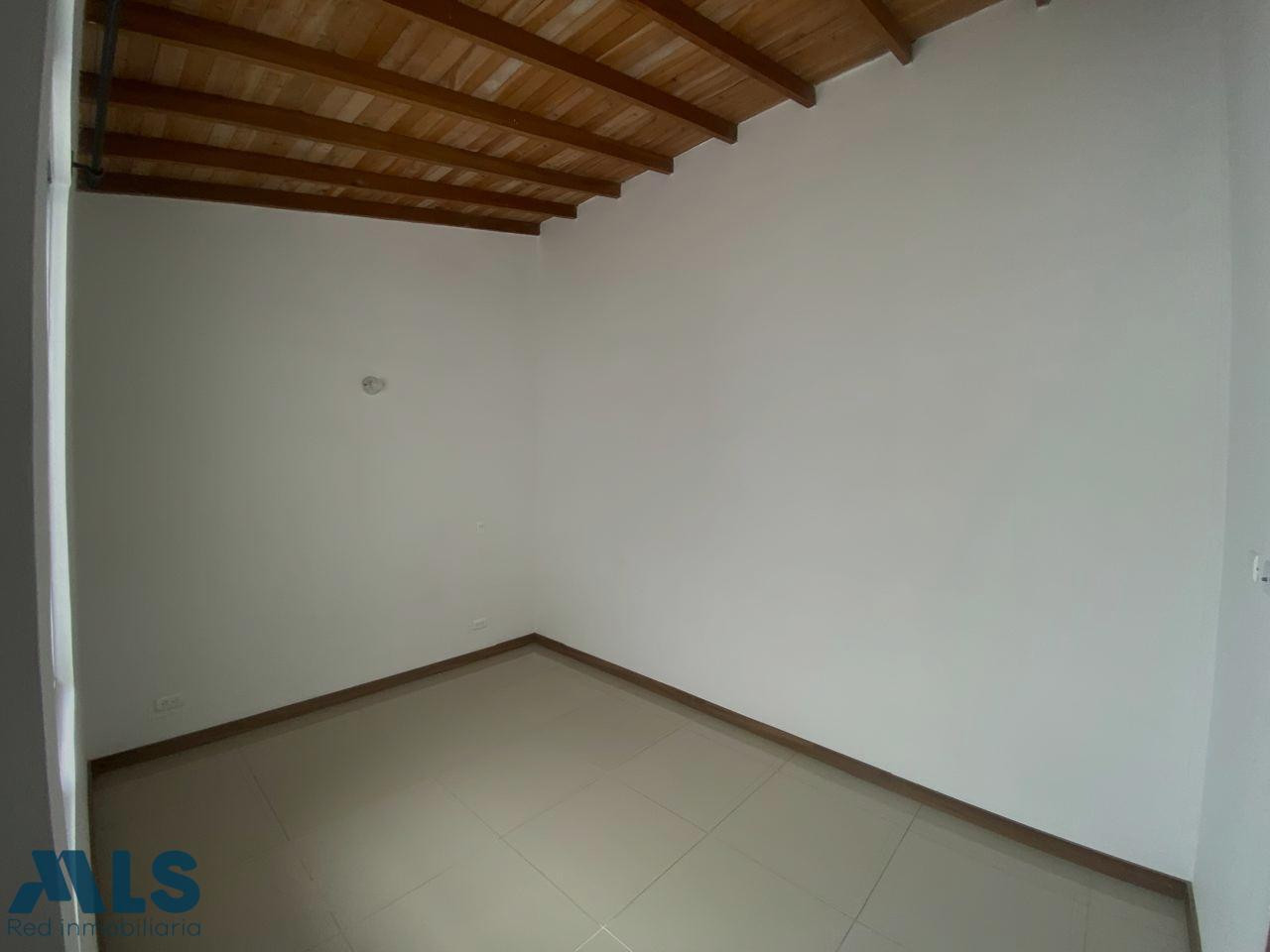 Hermosa casa en Vegas de la Calleja rionegro - el porvenir