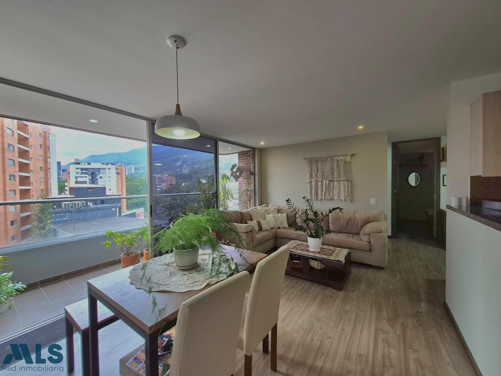 VENTA APARTAMENTO ENVIGADO LOMA DEL ESMERALDAL - MUY COMERCIAL envigado - el esmeraldal