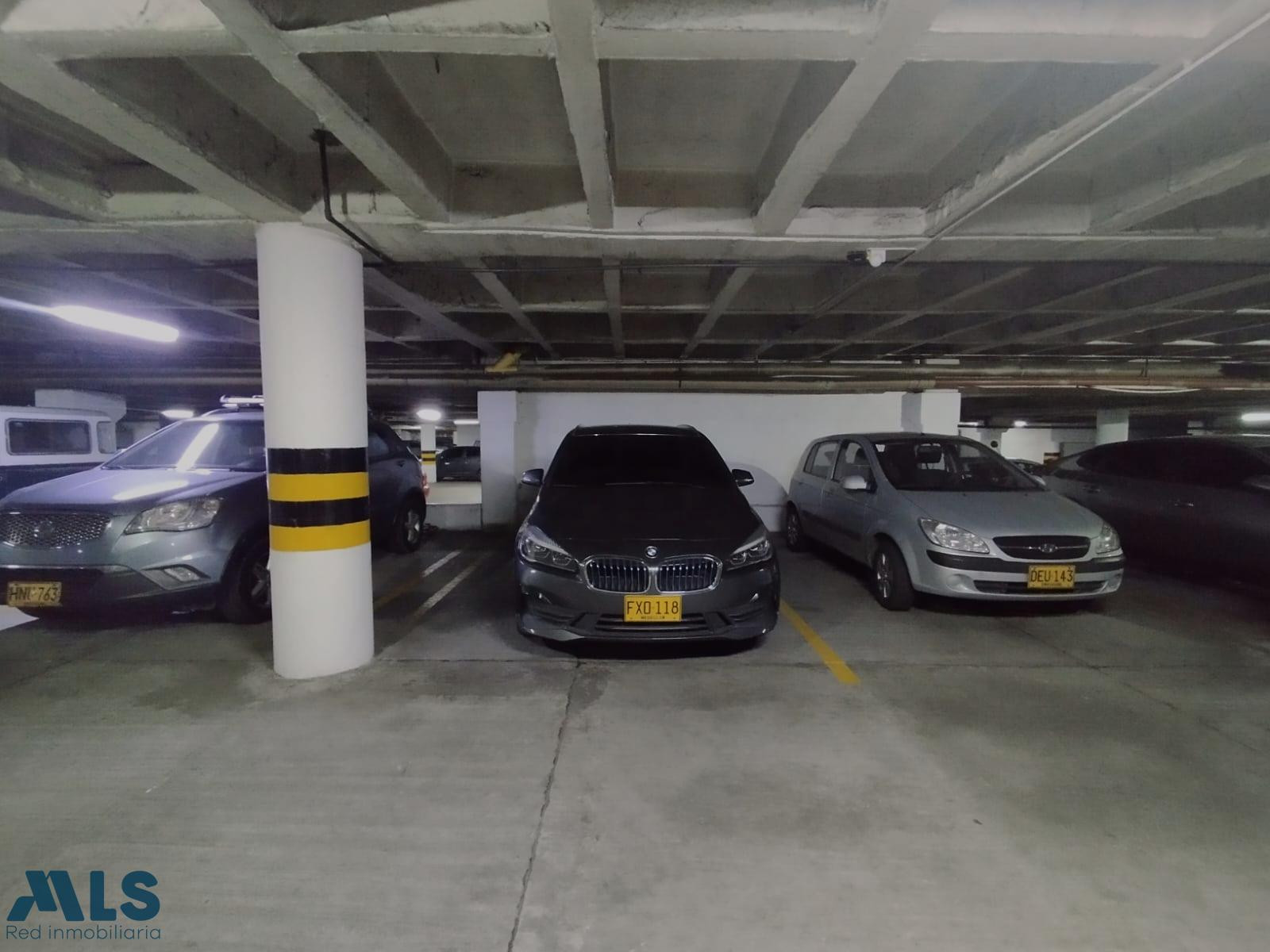 Parqueadero en venta en Medellín, Sector La Candelaria medellin - la candelaria