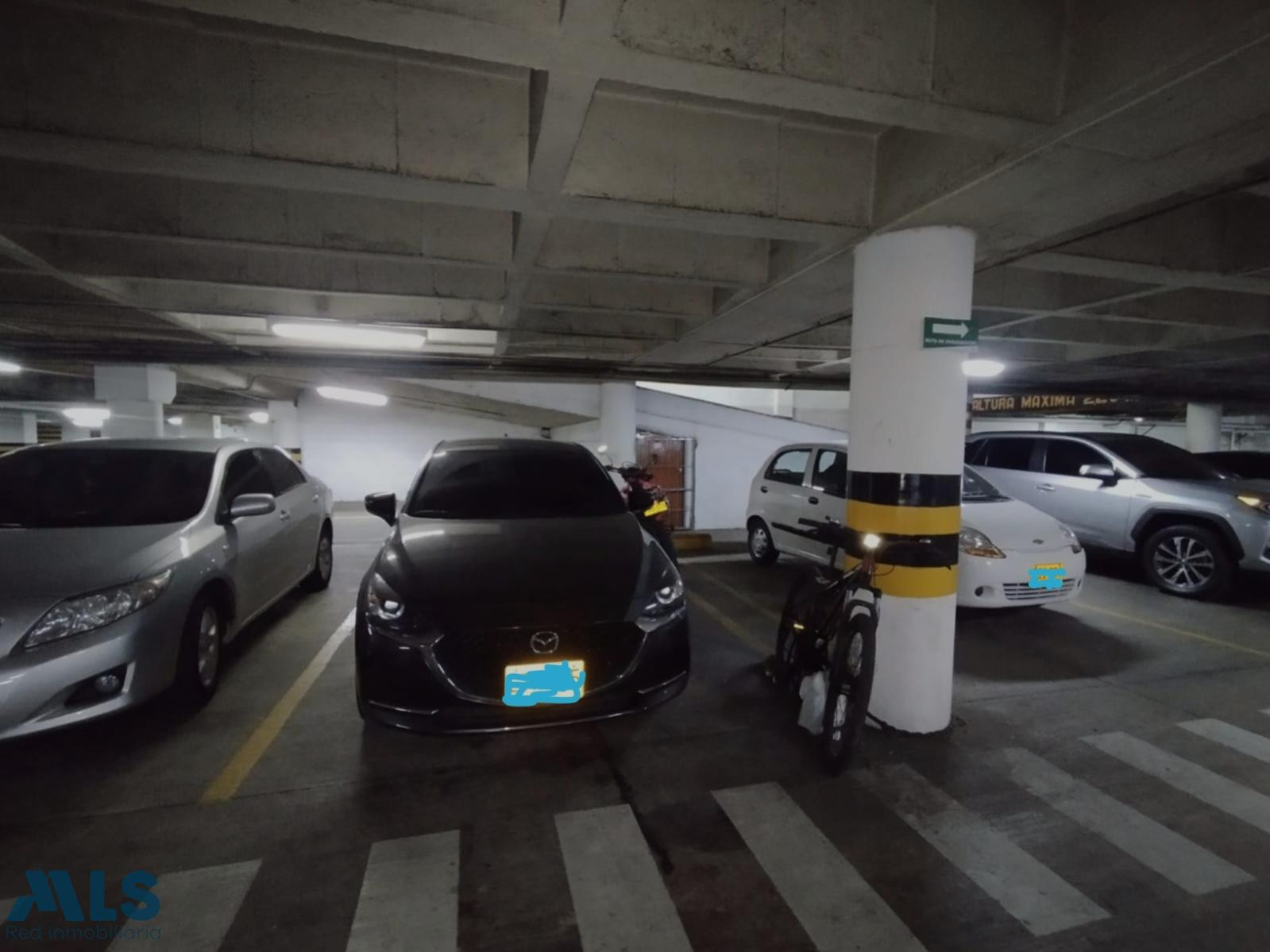 Parqueadero en venta en Medellín, Sector La Candelaria medellin - la candelaria