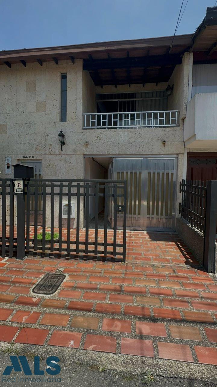 Hermosa casa independiente en Guayabal medellin - san pablo