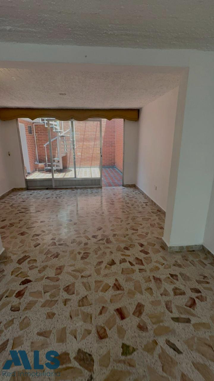 Hermosa casa independiente en Guayabal medellin - san pablo