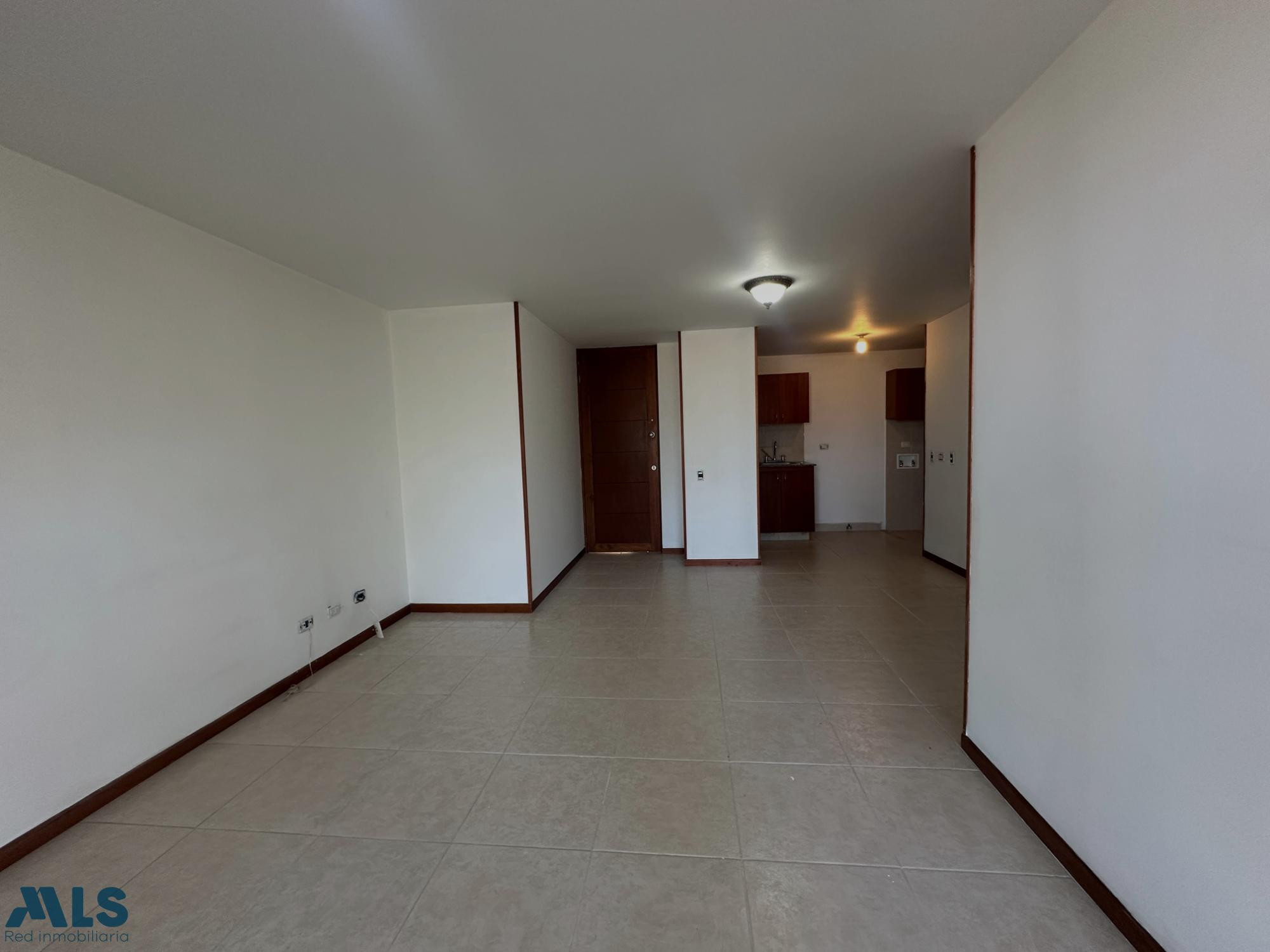 Venta en Envigado, sector plano, cerca a todo envigado - camino verde