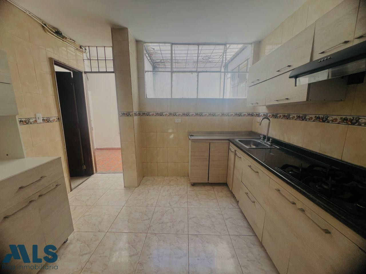 CASA EN SIMON BOLIVAR, EXCELNTE UBICACION medellin - simon bolivar