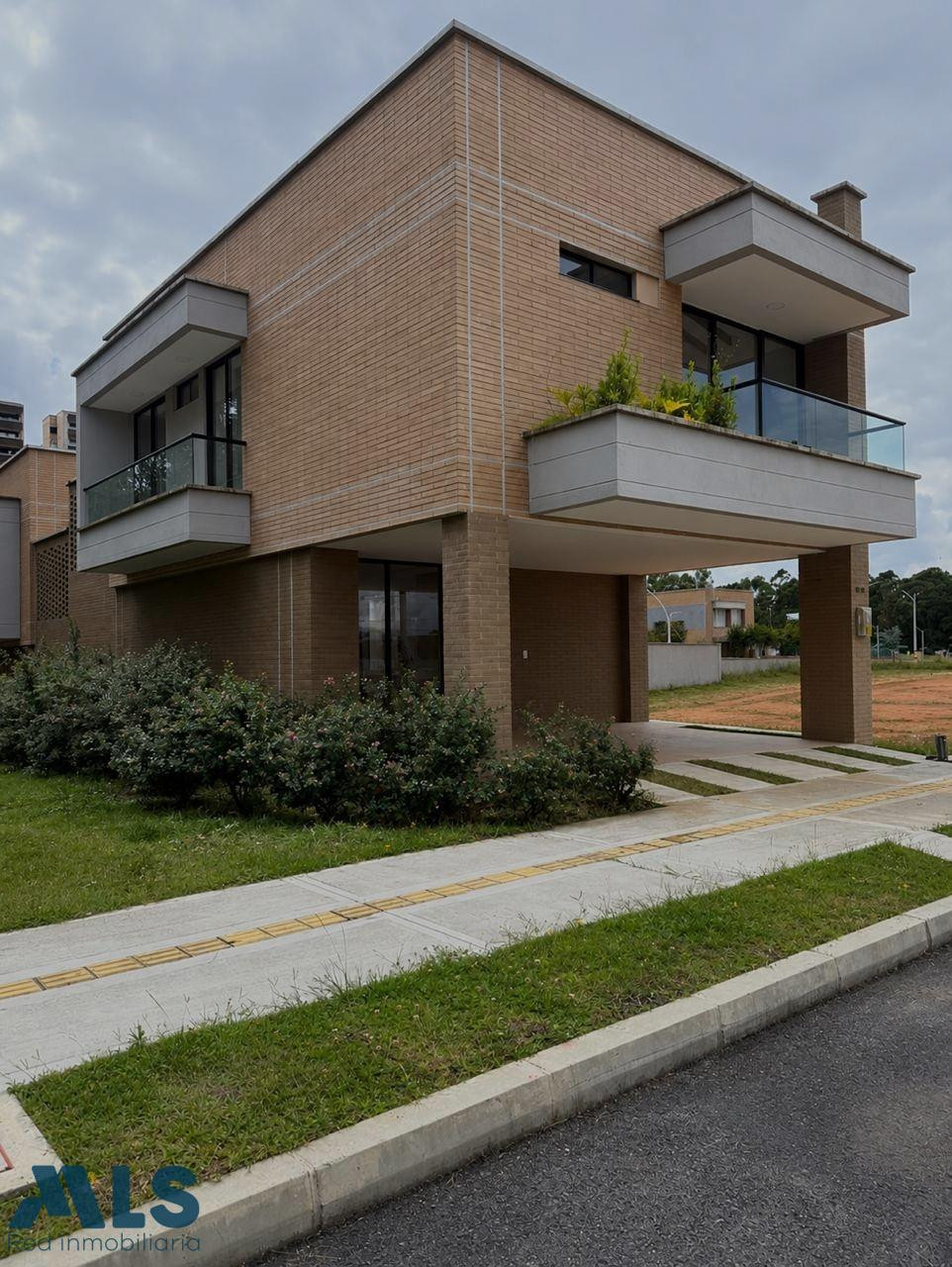 Casa nueva, entorno premium y calidad de vida top. rionegro - corredor san antonio la ceja rionegro