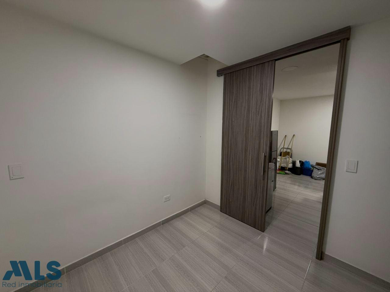 EXCELENTE ESTUDIO PARA RENTA MUY CERCA A LA AV POBLADO envigado - la paz