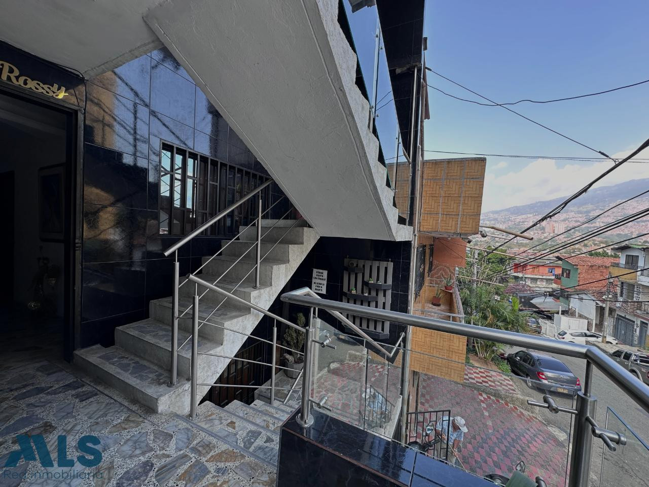 CASA CON HAB DE RENTA A PASOS DEL JARDIN BOTANICO medellin - campo valdes n 1