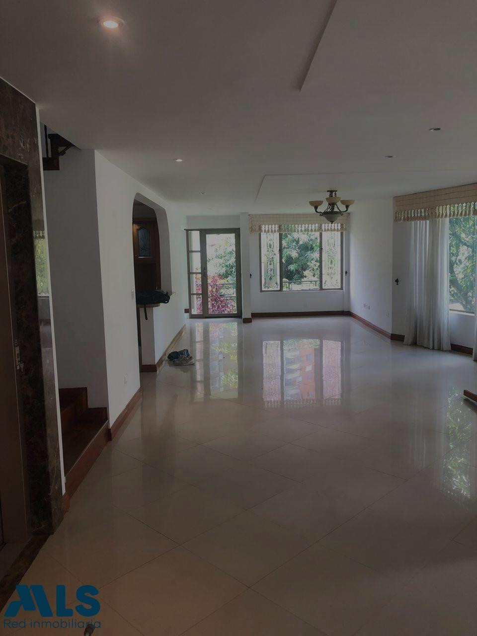 Casa en Cortijo de san jose sabaneta - loma de san jose
