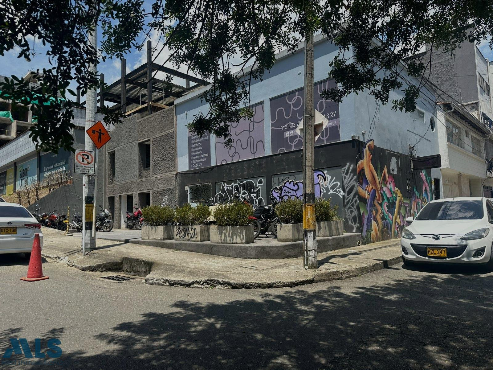 Ubicación Estratégica Alta Visibilidad Diversificación de Ingresos medellin - el poblado