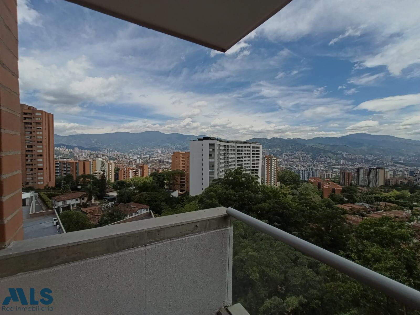Apartamento en venta en Envigado, Sector El Esmeraldal envigado - el esmeraldal