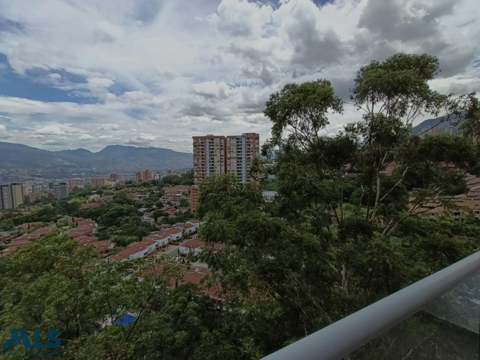 Apartamento en venta en Envigado, Sector El Esmeraldal envigado - el esmeraldal