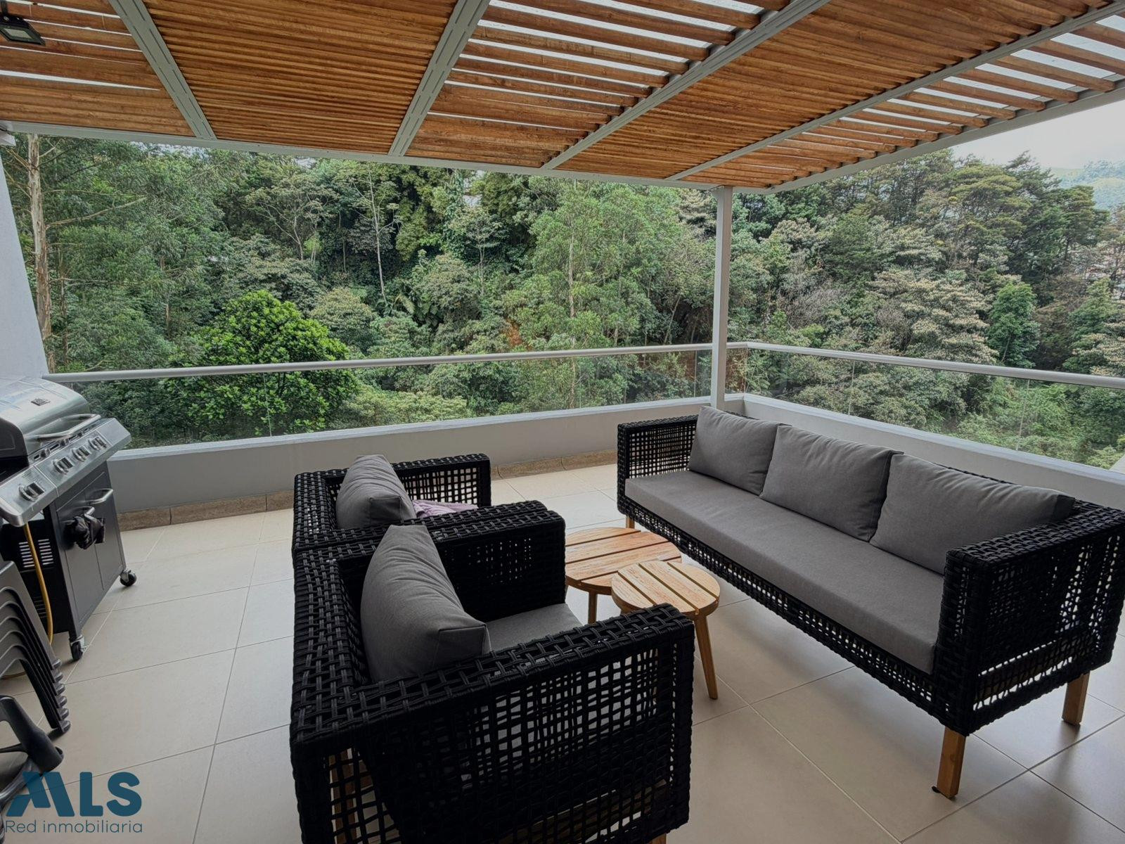 Apartamento con Gran Terraza Privada en Loma de Las Brujas | 128 m² para Disfrutar en envigado - loma de las brujas