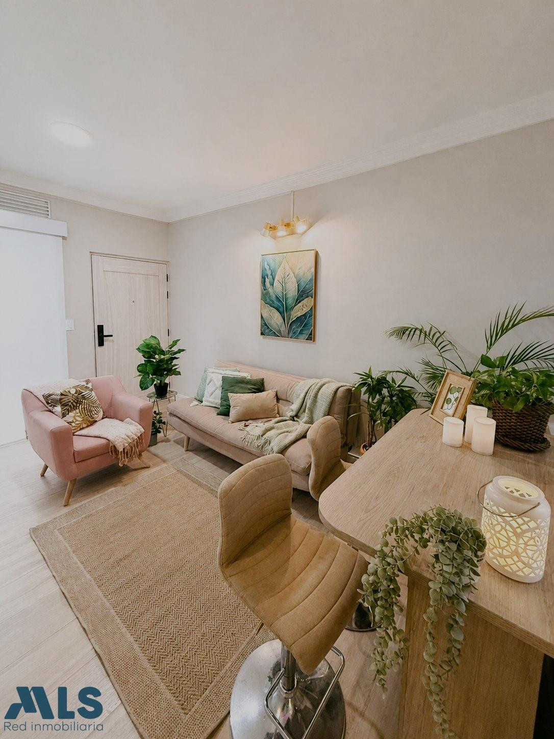 APARTAMENTO EN LAURELES PARA INVERSION! medellin - lorena