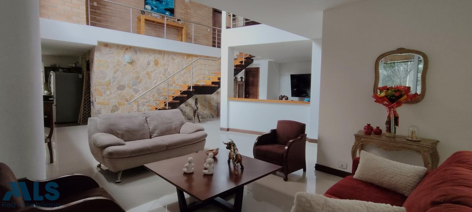 Casa en venta en Sabaneta, sector la Doctora sabaneta - lagos de la doctora