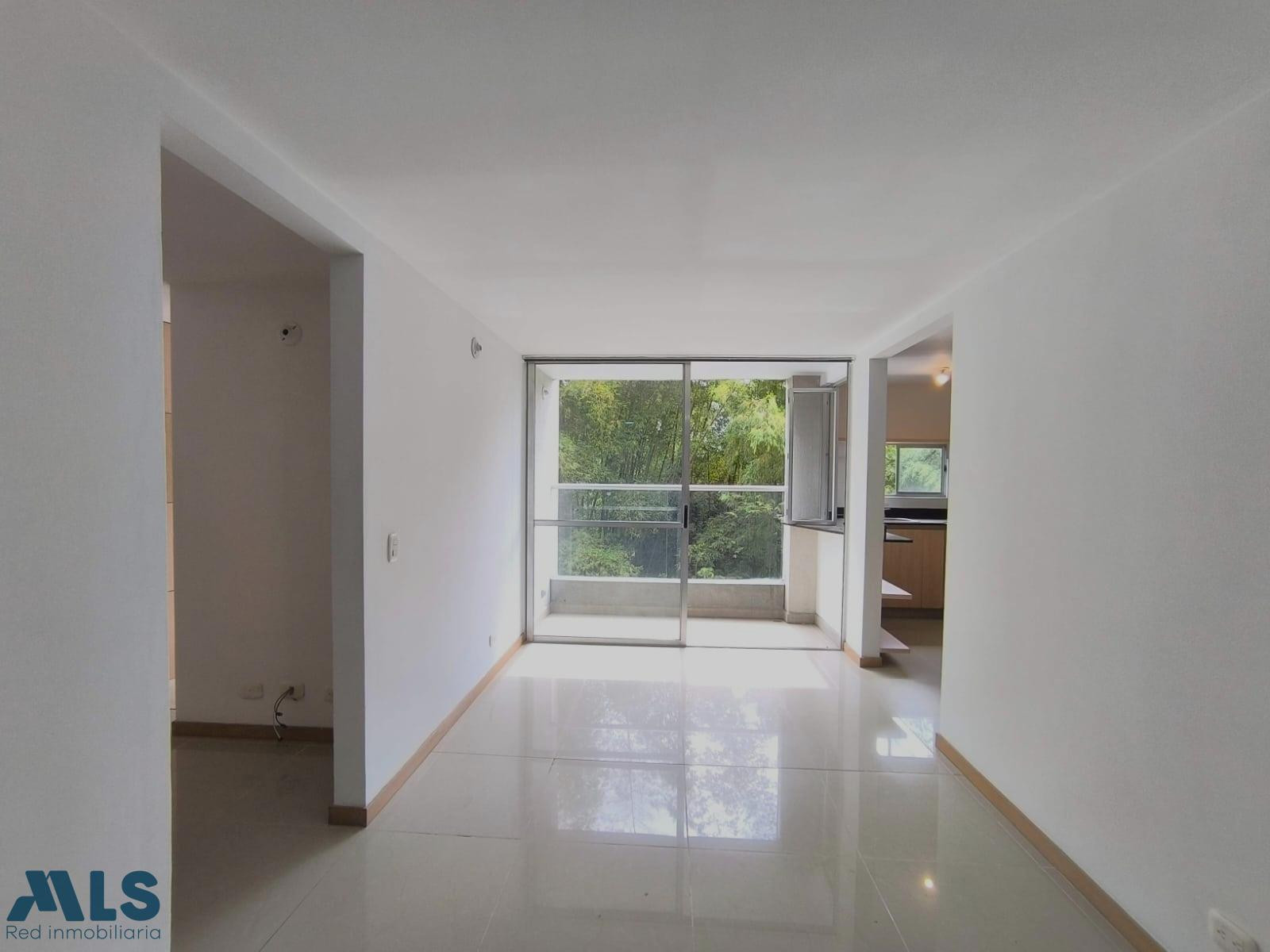 Acogedor apartamento en unidad familiar envigado - las antillas