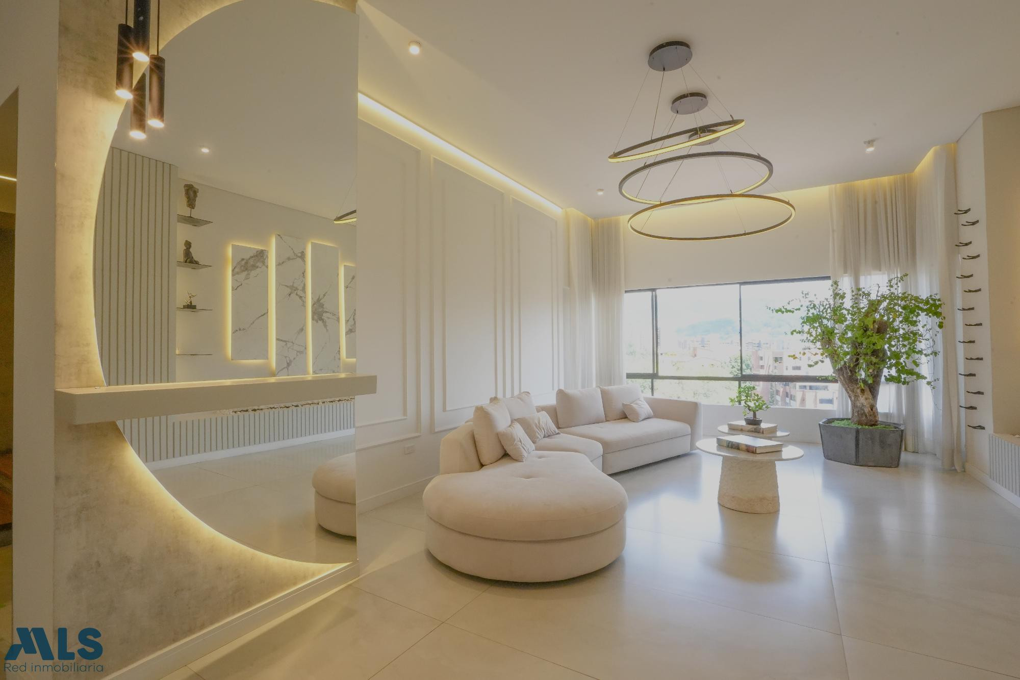 Espectacular penthouse con piscina privada medellin - san lucas
