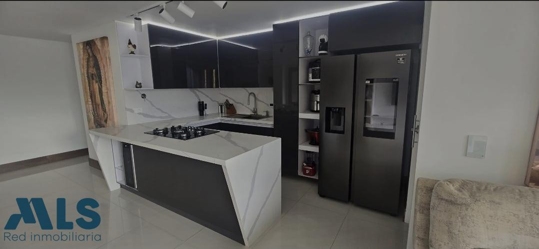 Apartamento en venta en la Doctora, Piso 13. sabaneta - aves marias