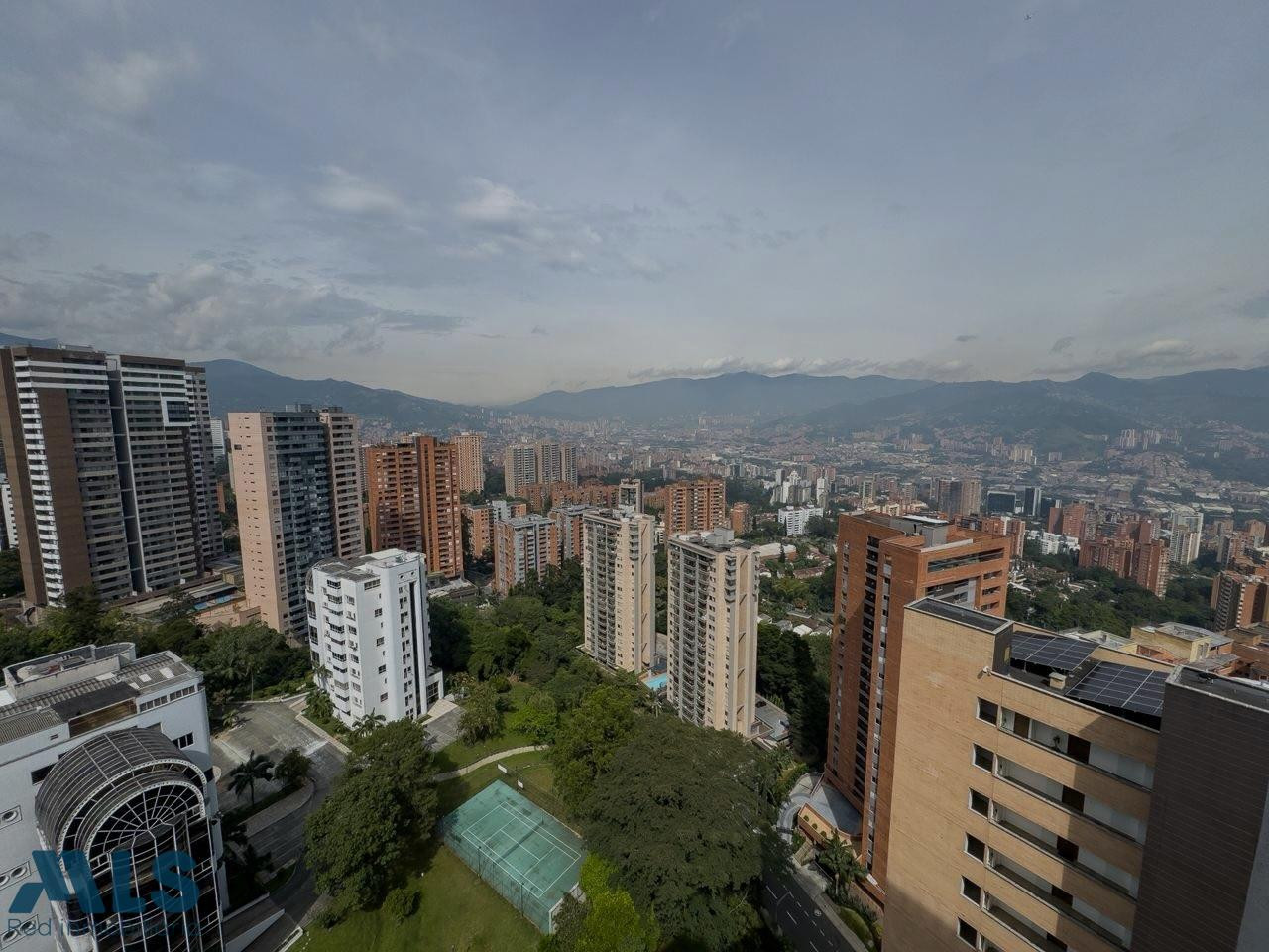 Moderno apartaestudio en unidad completa. El Tesoro. medellin - linares