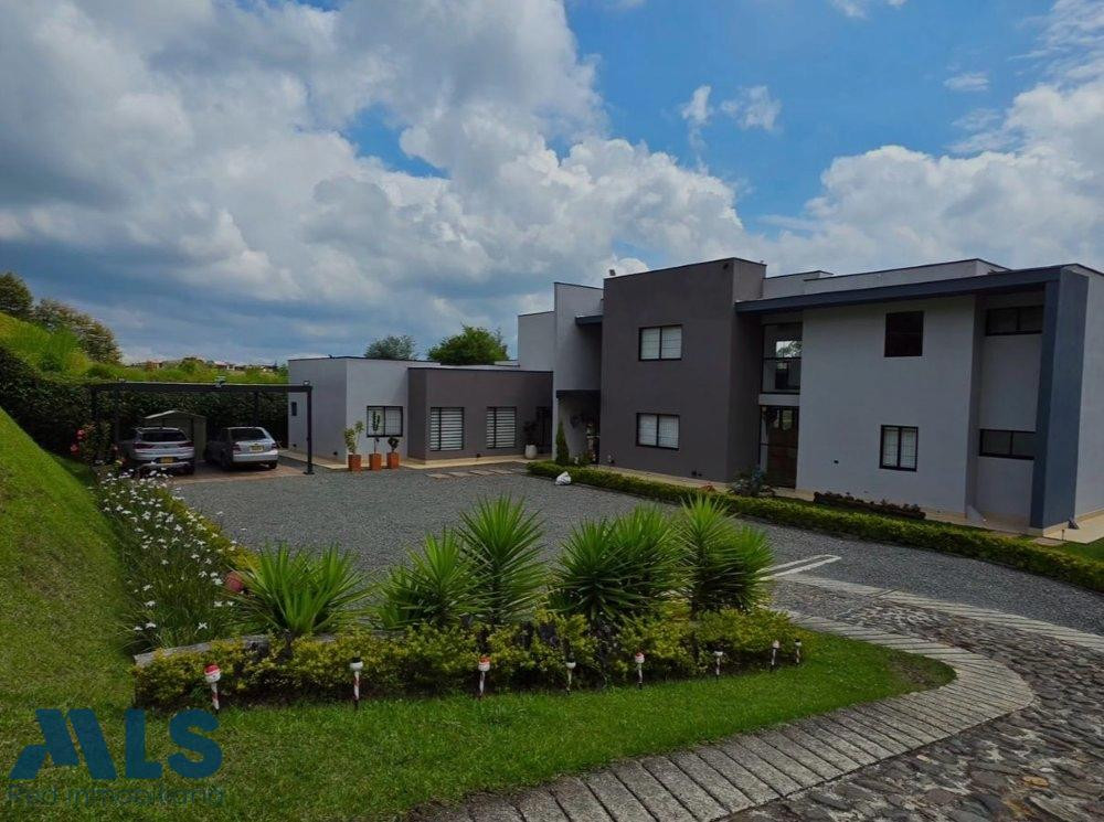 Casa en Parcelación para venta en Guarne guarne - centro