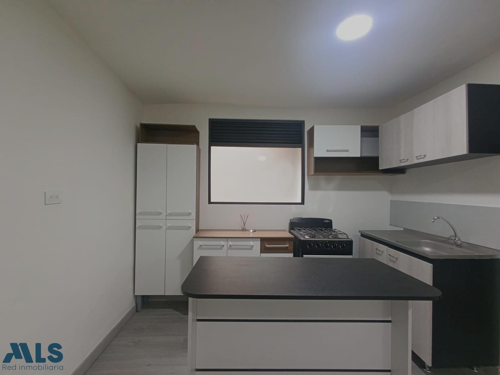 Apartamento en venta segundo piso en Belén la Gloria medellin - la gloria