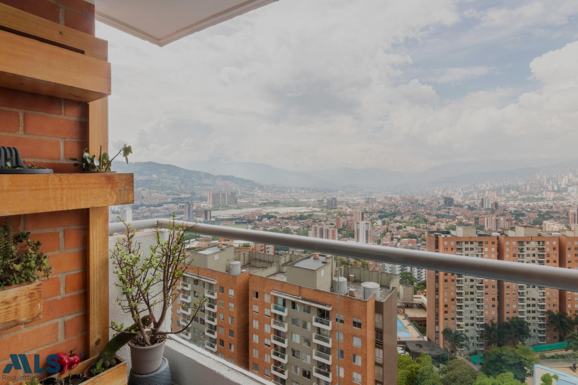Hermoso apartamento en sector de la Cuenca envigado - senorial
