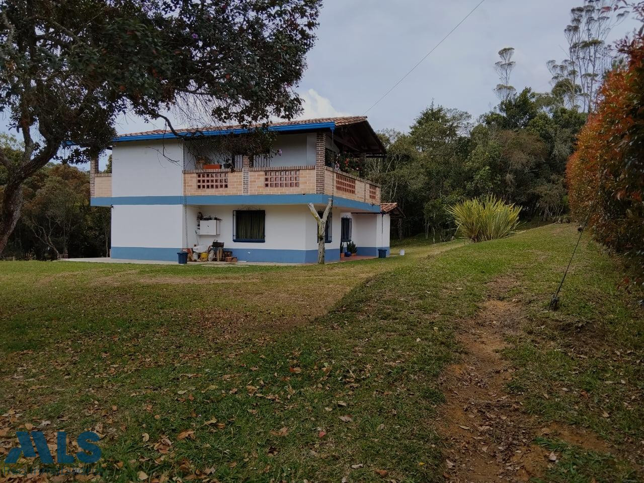 Casalote en venta en Santa Elena, Sector V. El Placer santa-elena - rural