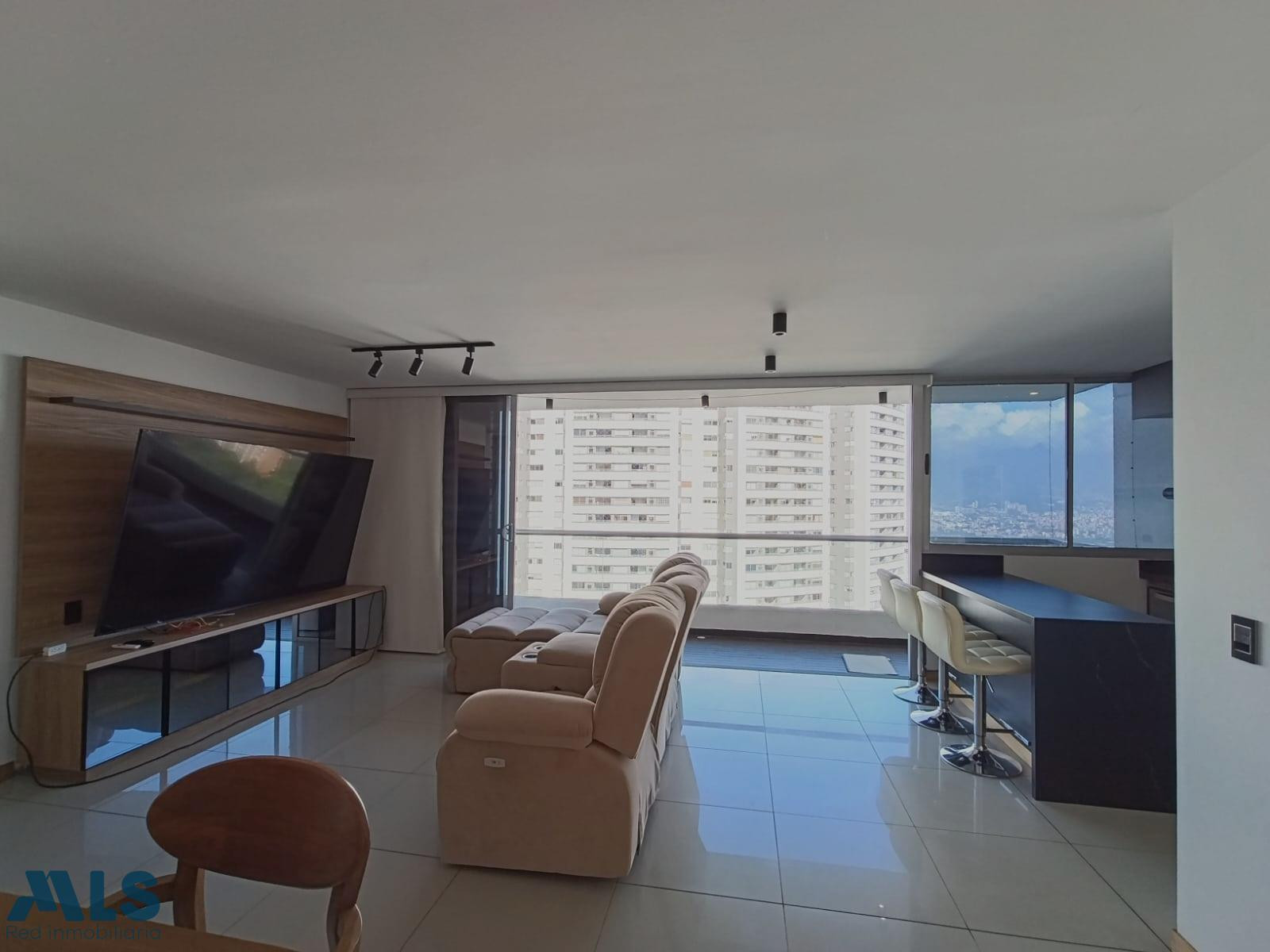 Apartamento en venta en Poblado, Sector Loma Del Indio medellin - loma del indio