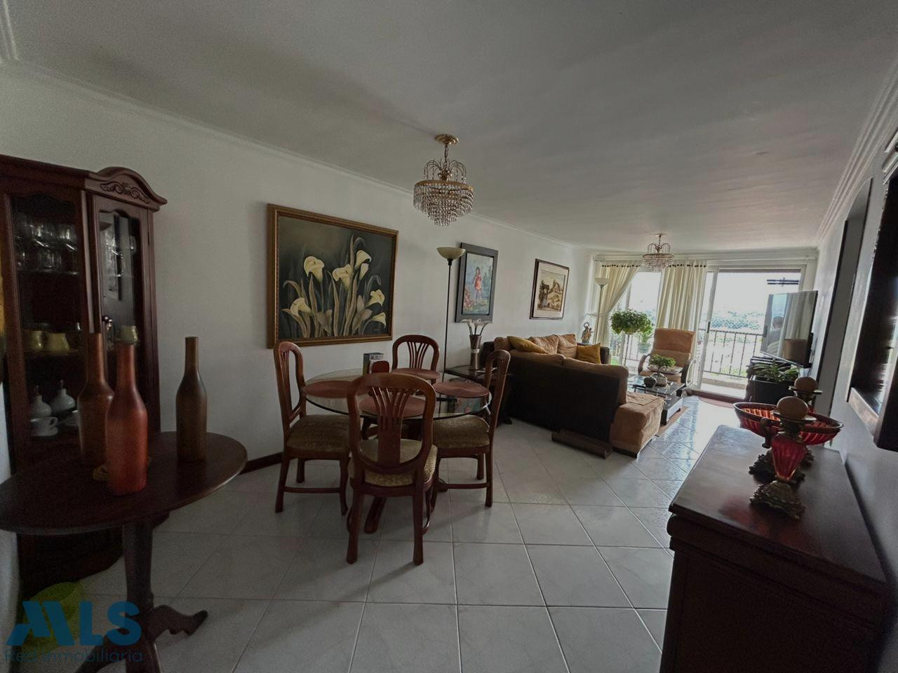 Apartamento para la venta en piso alto cerca al centro comercial los molinosy la UdeM medellin - la palma