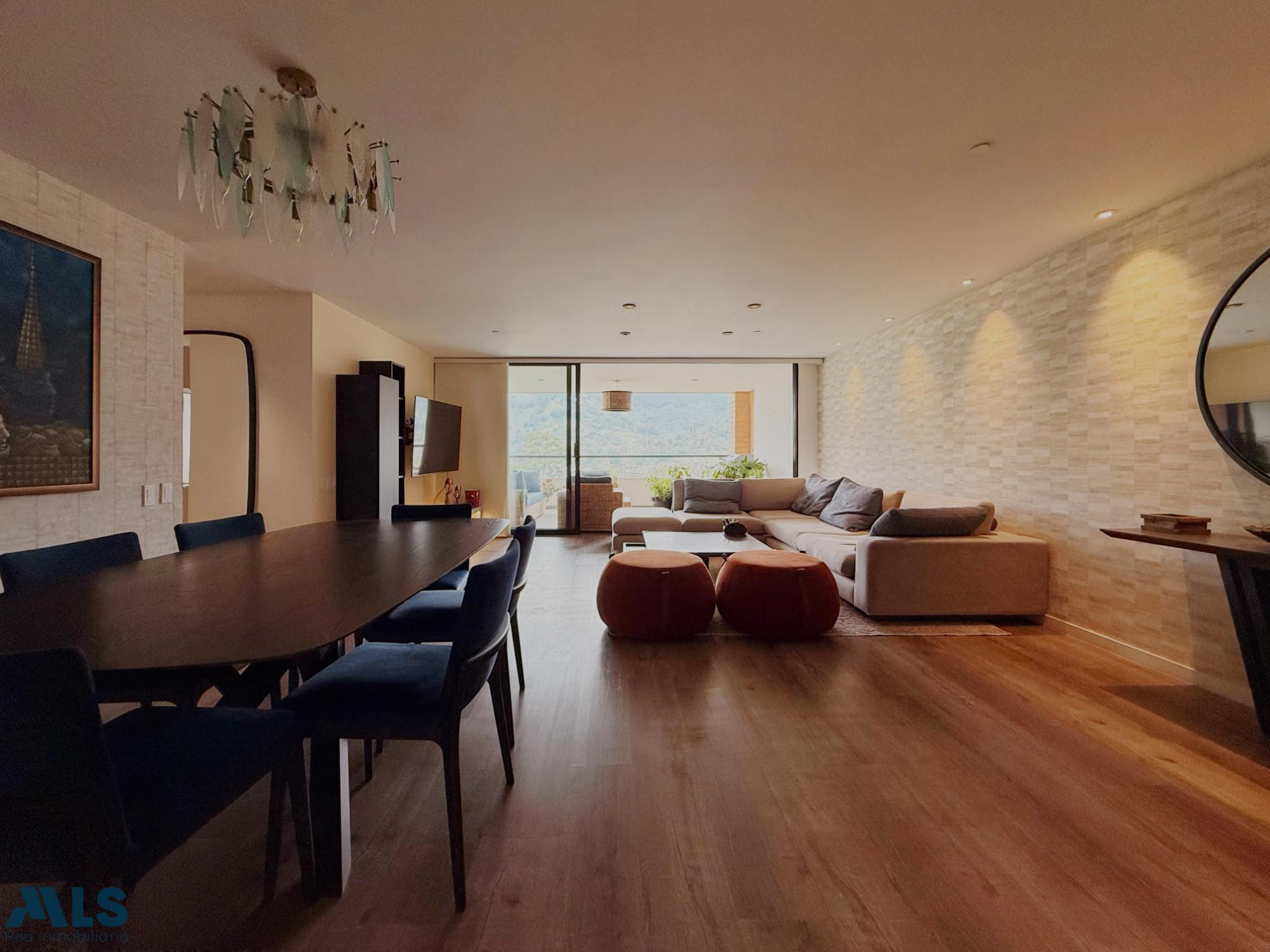 Espectacular apartamento en Las Brujas envigado - loma de las brujas