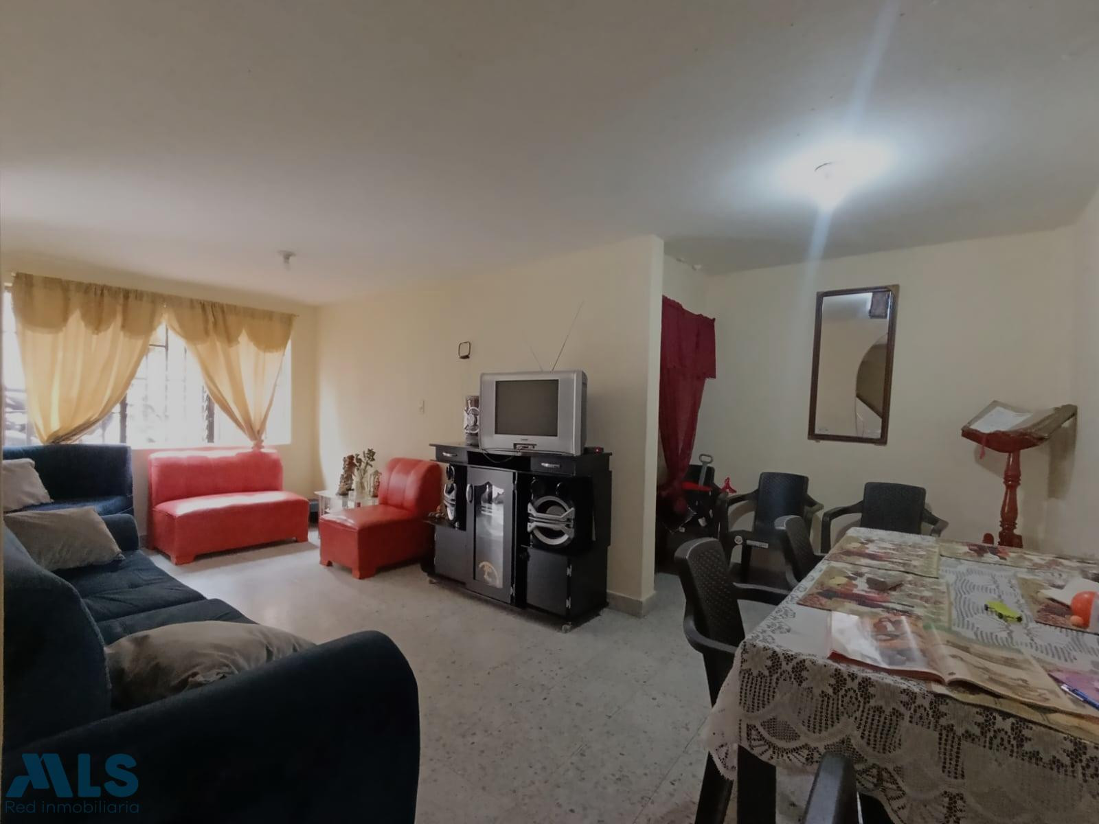 Casa primer primer piso en venta en belén rincón medellin - el rincon