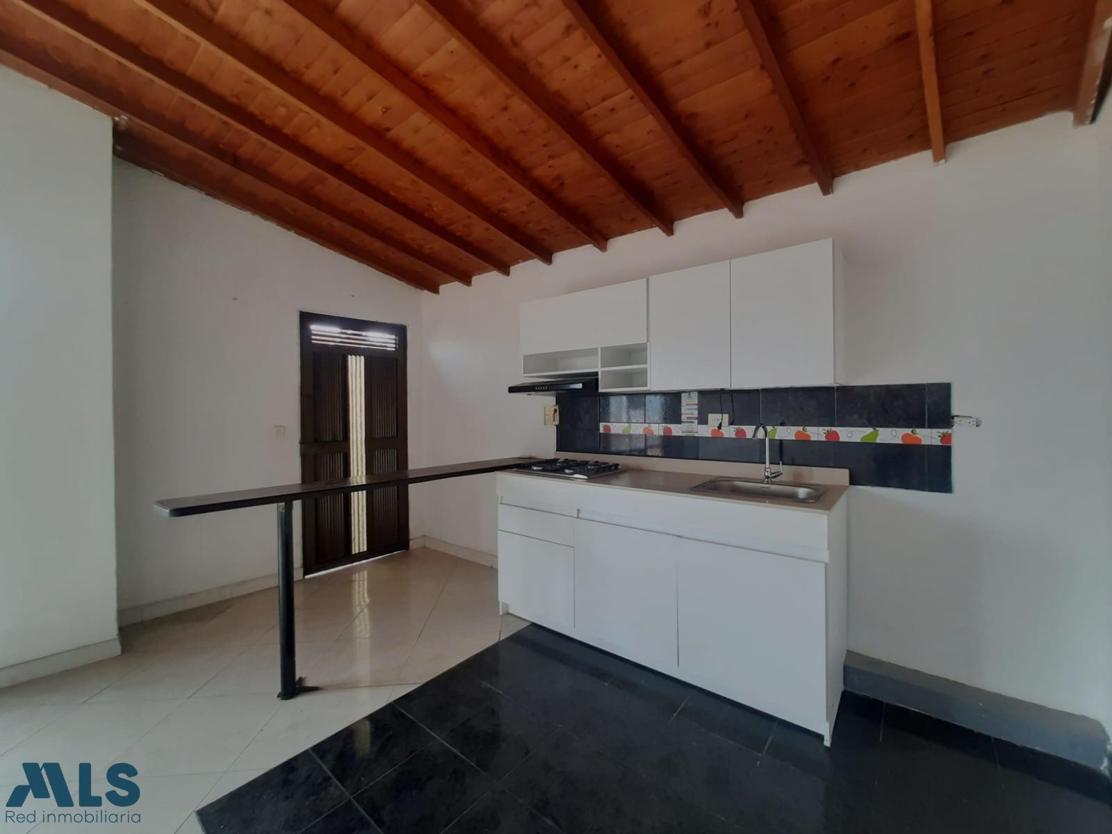 EXCELENTE INMUEBLE medellin - sucre