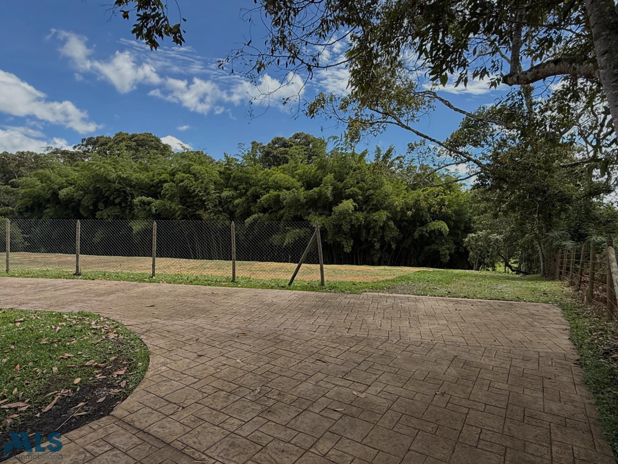 Espectacular lote en la vereda Vilachuaga, Rionegro rionegro - v vilachuaga