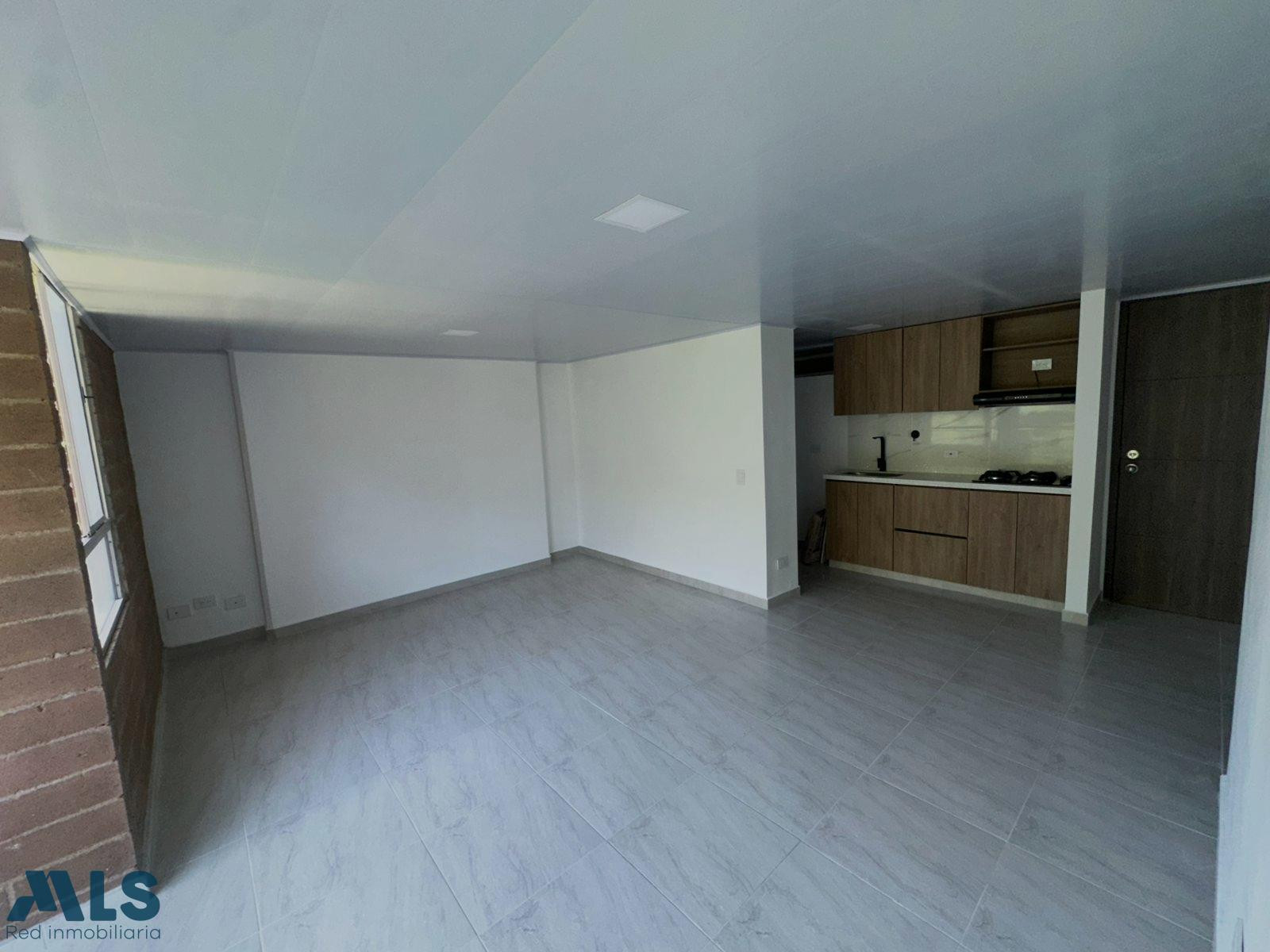 apartamento en el poblado a 3 min del túnel de oriente medellin - loma del indio