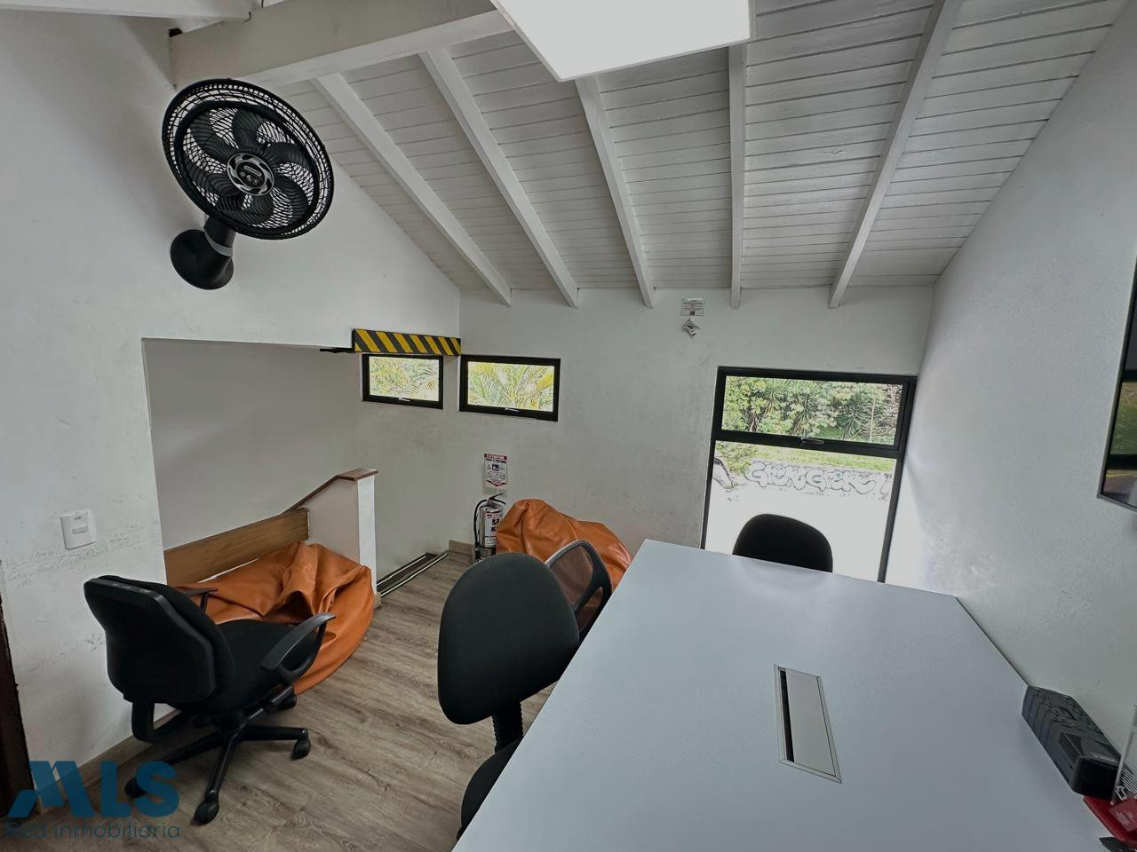 Venta de Casa–Oficina en Envigado, Sector Villa Grande envigado - villagrande