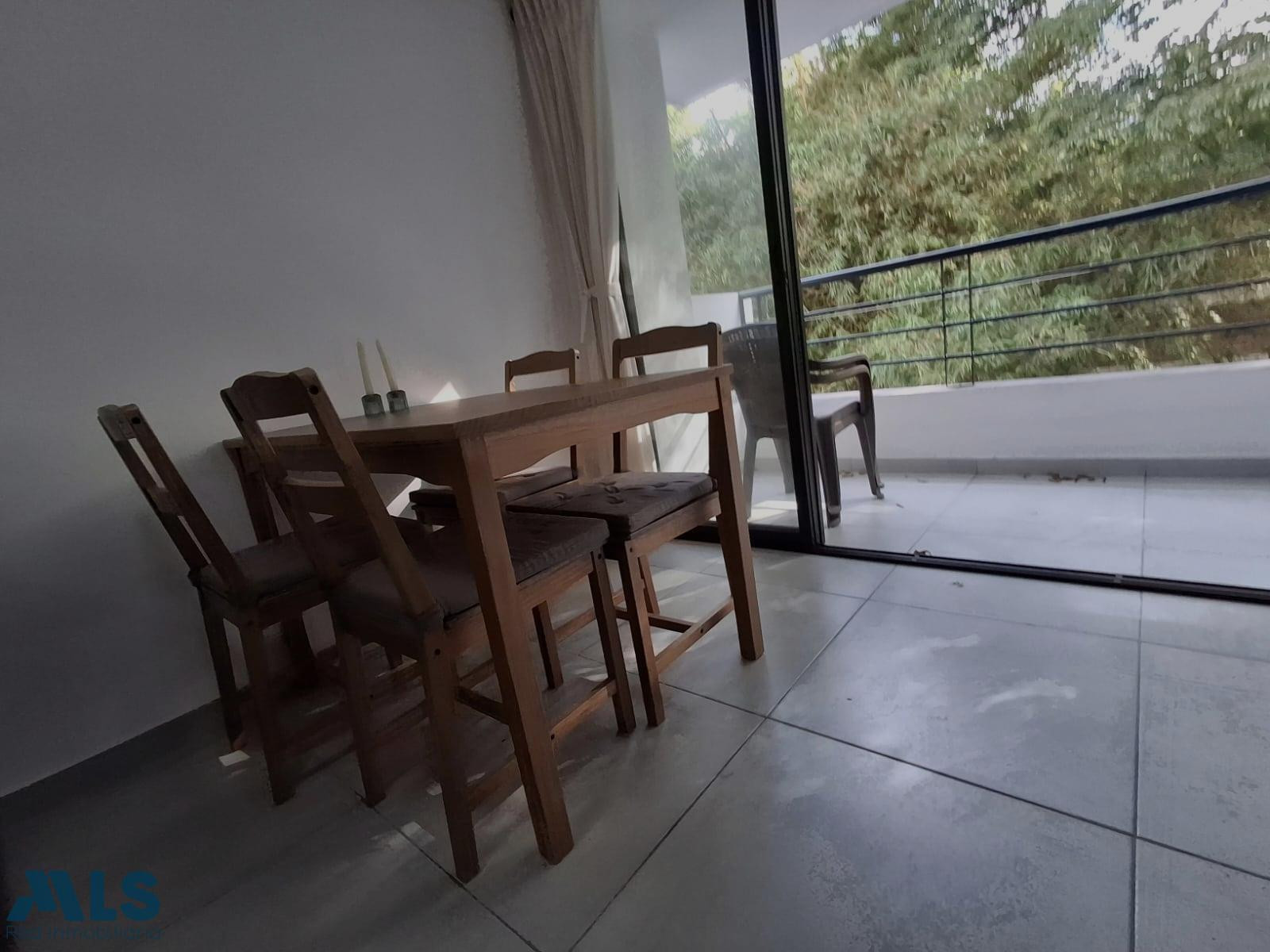 Apartamento con excelente ubicación en Bello. bello - manchester